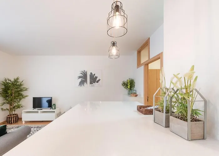 Lejlighed Lovelystay - 1br Flat W Ac And Balcony By Aliados