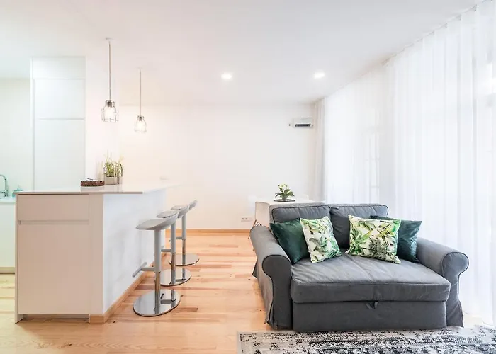 Lovelystay - 1br Flat W Ac And Balcony By Aliados *