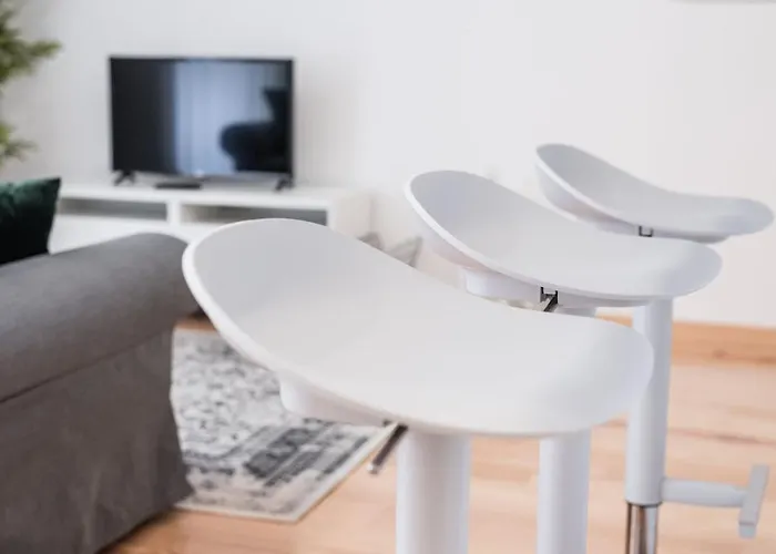 Apartman Lovelystay - 1br Flat W Ac And Balcony By Aliados Porto